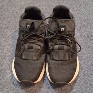 On Cloudnova Running Shoes 7.5 Womens Black